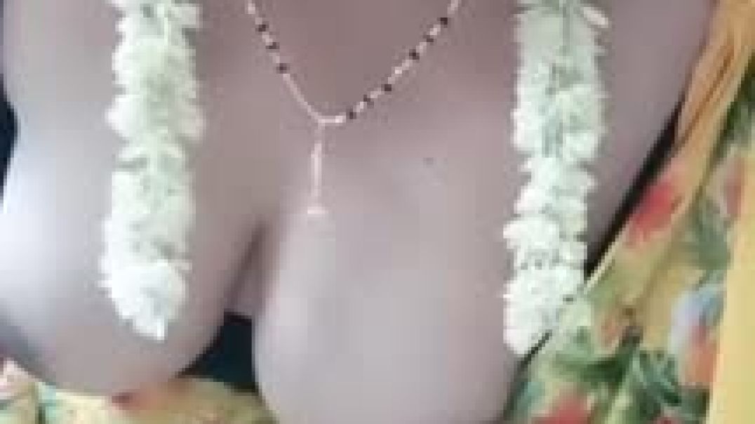 ⁣Telugu Milf Exposes Boobs Rubs Pussy MMS Leaked Online