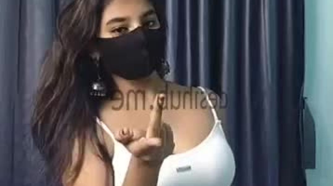 Aleena Kween Nude Saree Strip Pussy Rubbing Video