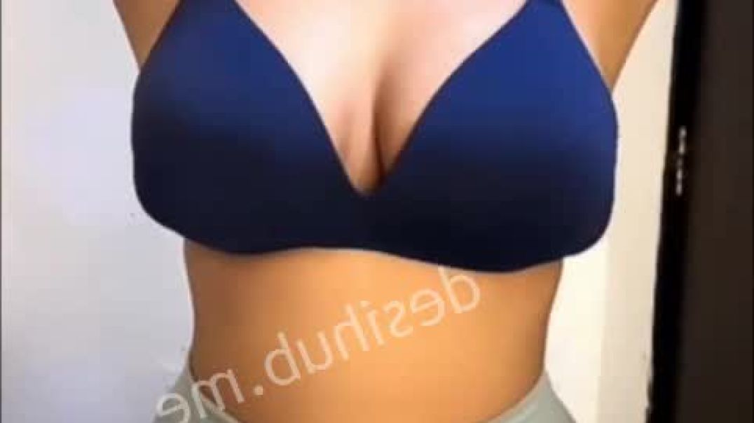 ⁣Indian Babe Strips on Tango Live Nude and Fingers Pussy Xnx Porn Video