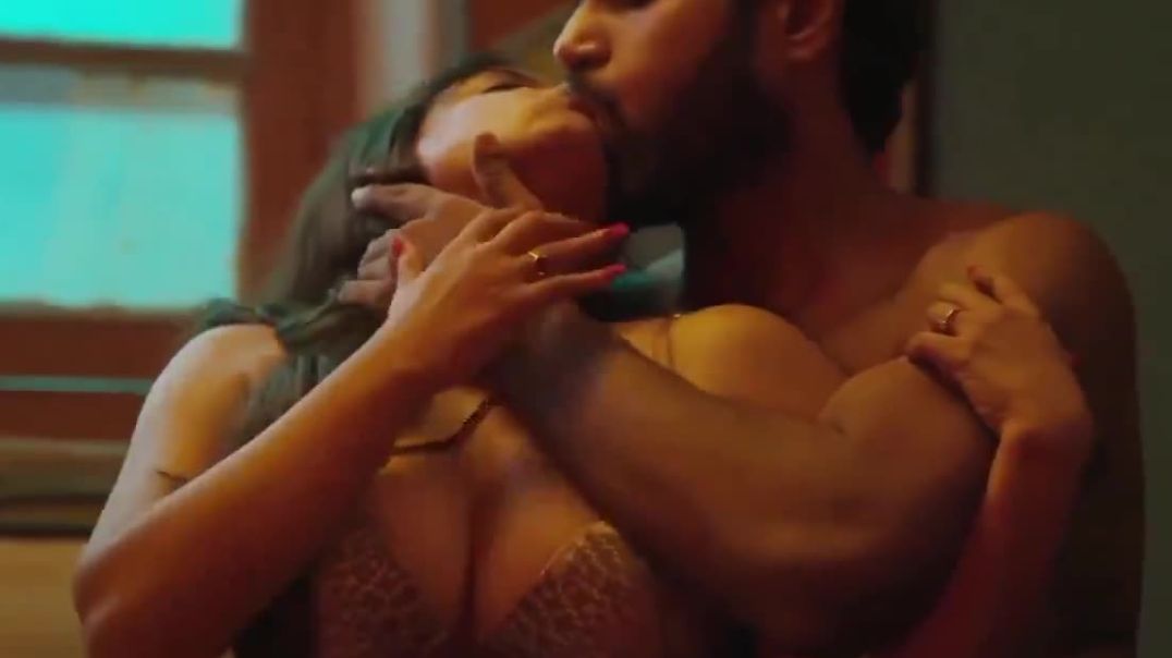 ⁣Hot sexy adult web series kissing video